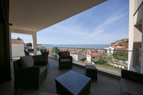 Beautiful Nazaré Apartment, close to the Beach!